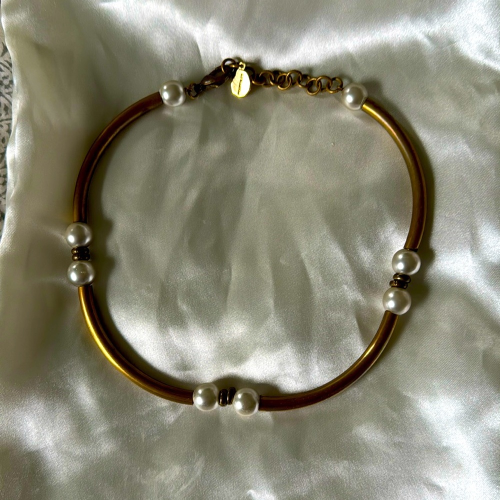 Timeless and Edgy Vintage Faux Pearl and Gold Collar